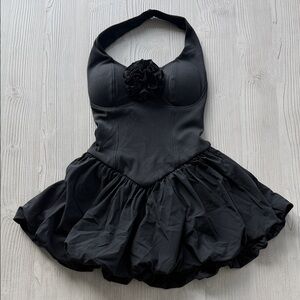 WISKII RIVIERA FLORAL BACKLESS HALTER DRESS